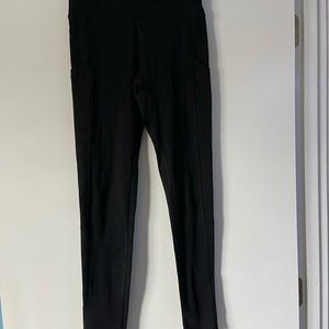 Aerie black leggings high waisted with pockets